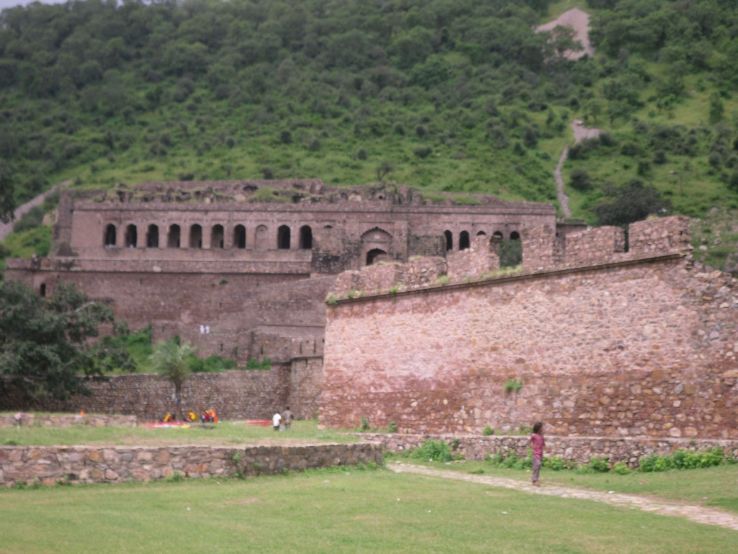 Bhangarh Fort Trip Packages